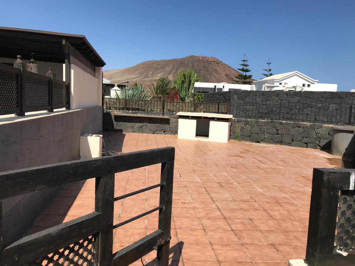 Villa independiente con piscina privada Playa Blanca  Exterior foto