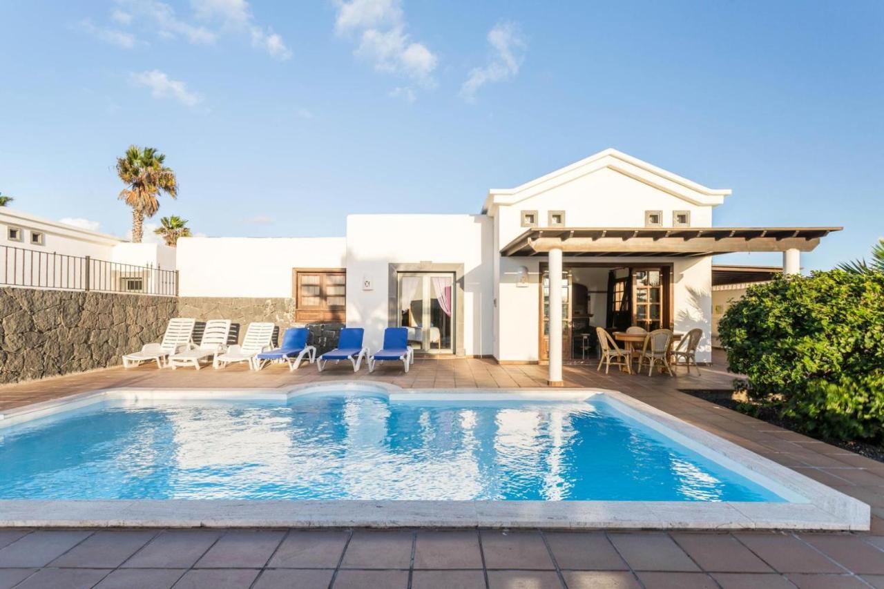 Villa independiente con piscina privada Playa Blanca  Exterior foto